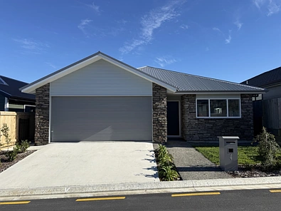 Kelson 4 Slaapkamer PRICED REDUCED!! LAST 5 HOMES