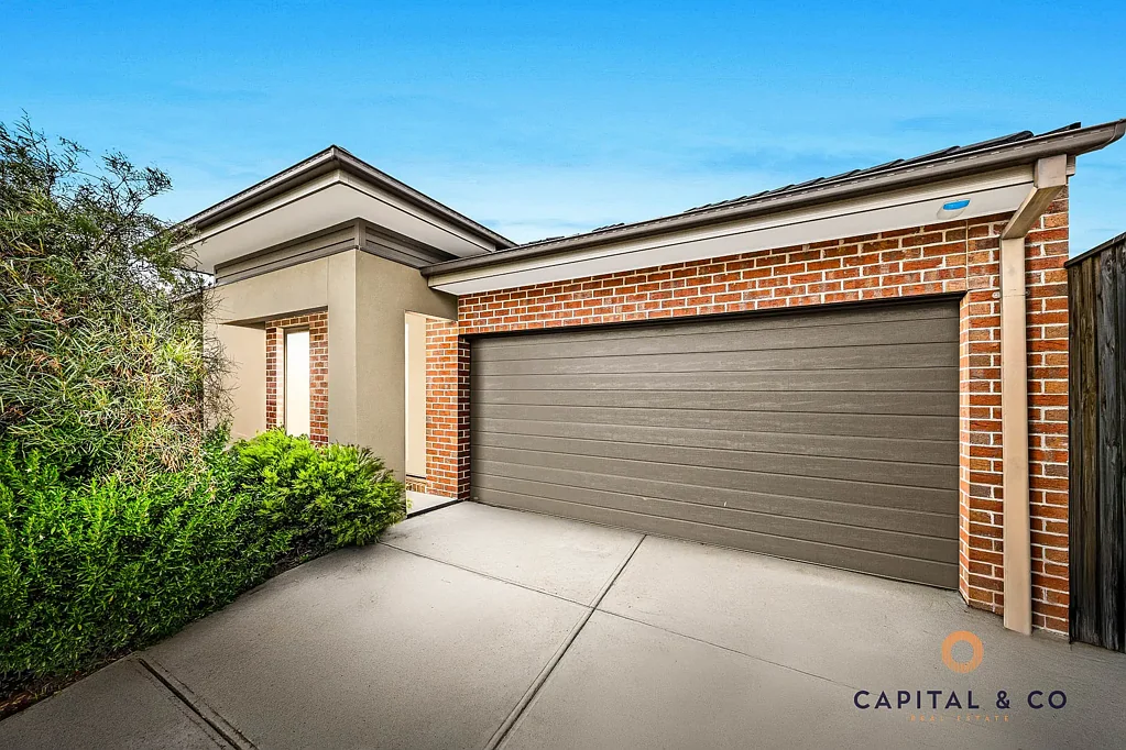 52 Stettler Boulevard, Mickleham, VIC 3064