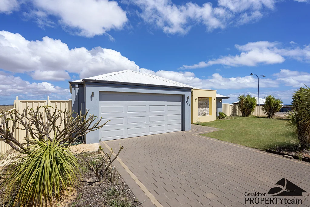 2 Phaeton Road, Moresby, WA 6530