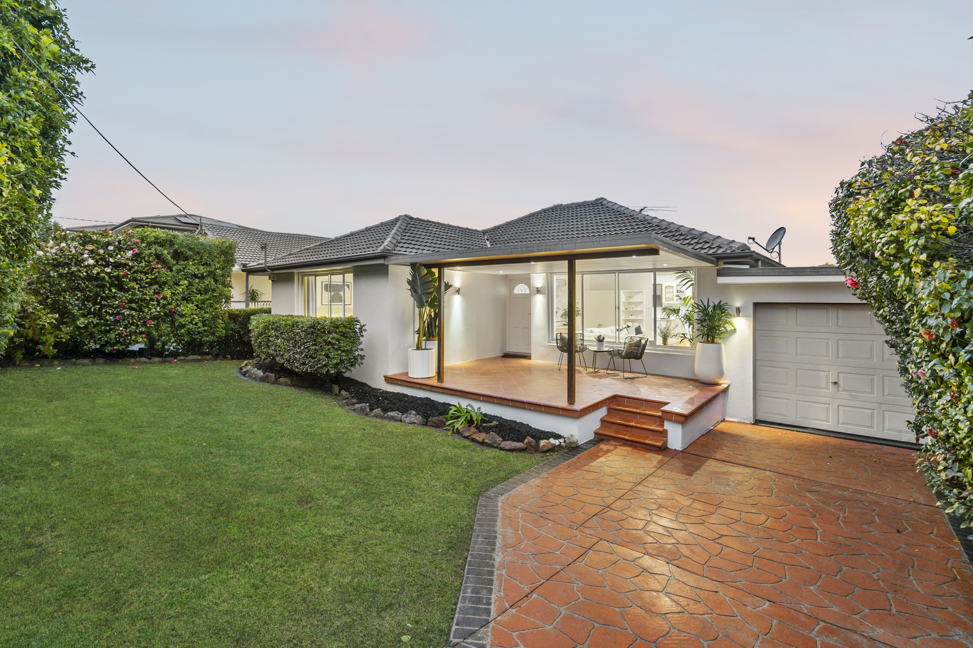 57 CRESSY RD, EAST RYDE NSW 2113, 0 rūma, 0 rūma horoi, House