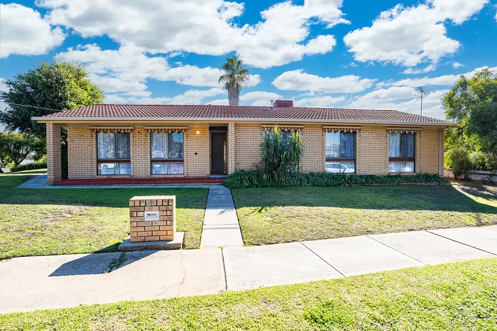 Wodonga 4 Bedroom IDEAL FIRST HOME, INVESTMENT OR DOWNSIZING OPPORTUNITY
