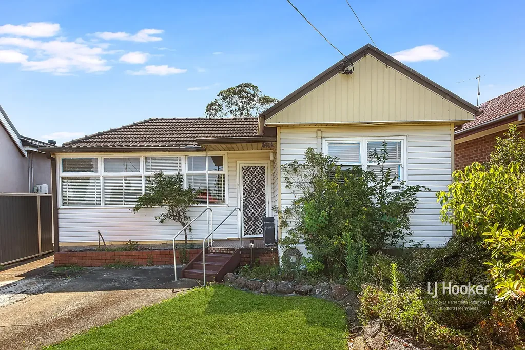 39 Wolseley Street, Merrylands, NSW 2160