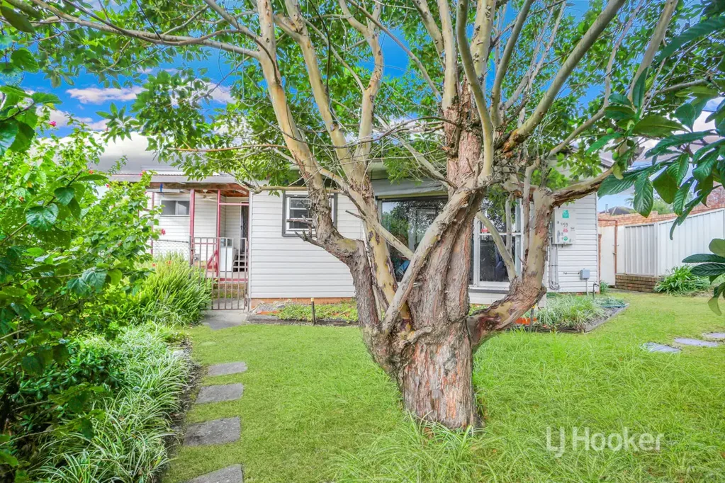 Blacktown 3ห้องนอน Corner Position with Endless Potential & Outstanding Exposure! Motivated Seller!