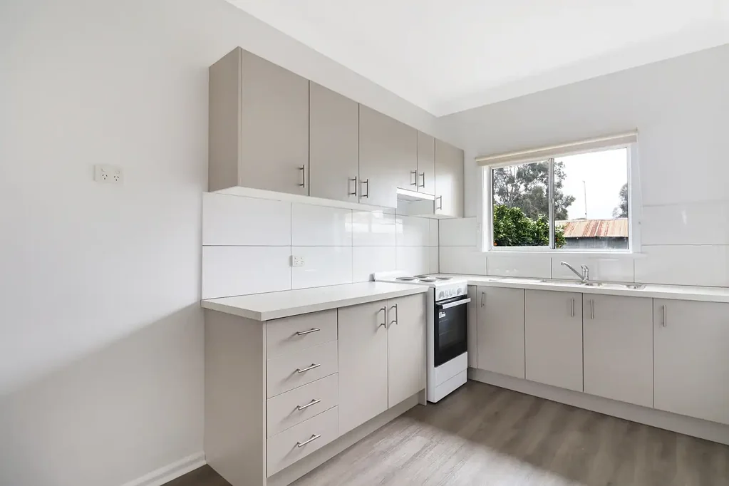 Fully Renovated Two Bedroom Unit