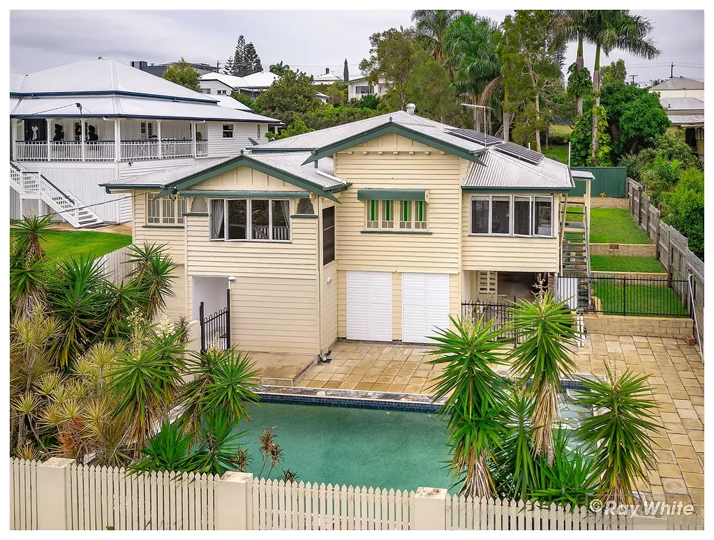 26 Cousins Street, The Range, QLD 4700