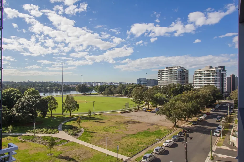 Urban Convenience in the Heart of Wolli Creek