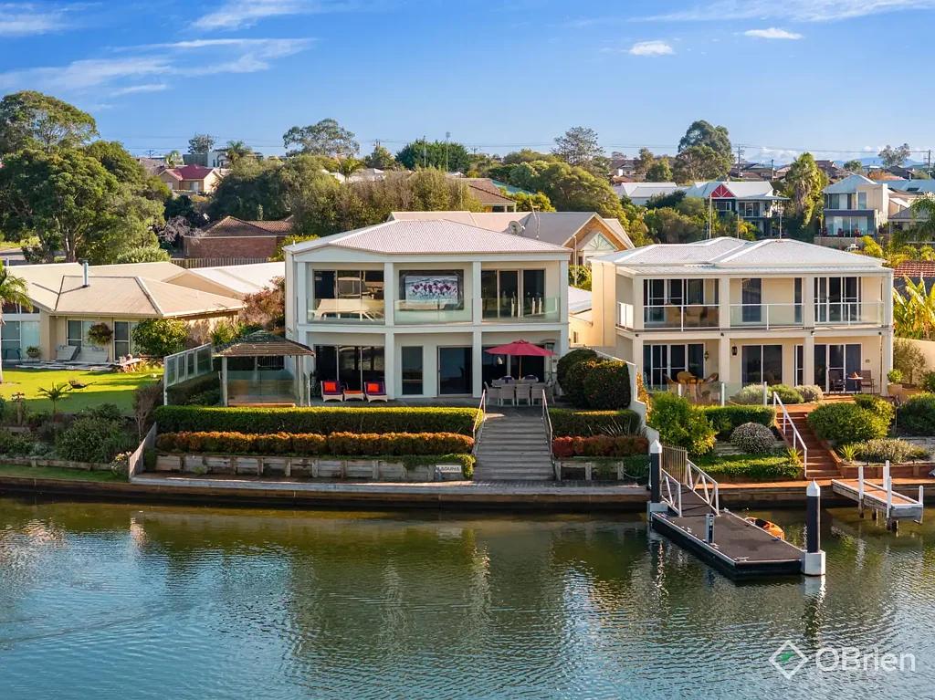 Paynesville 3 Bedroom Experience Ultimate Comfort and Waterfront Luxury