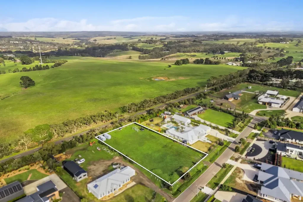 Bellbrae  WHERE LUXURY MEETS LIFESTYLE