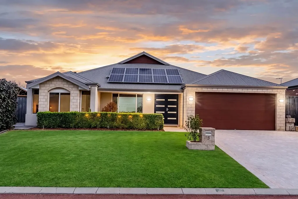 Ellenbrook 5房  A Home That Grows With Your Family- 5 Nychum Pass, Ellenbrook