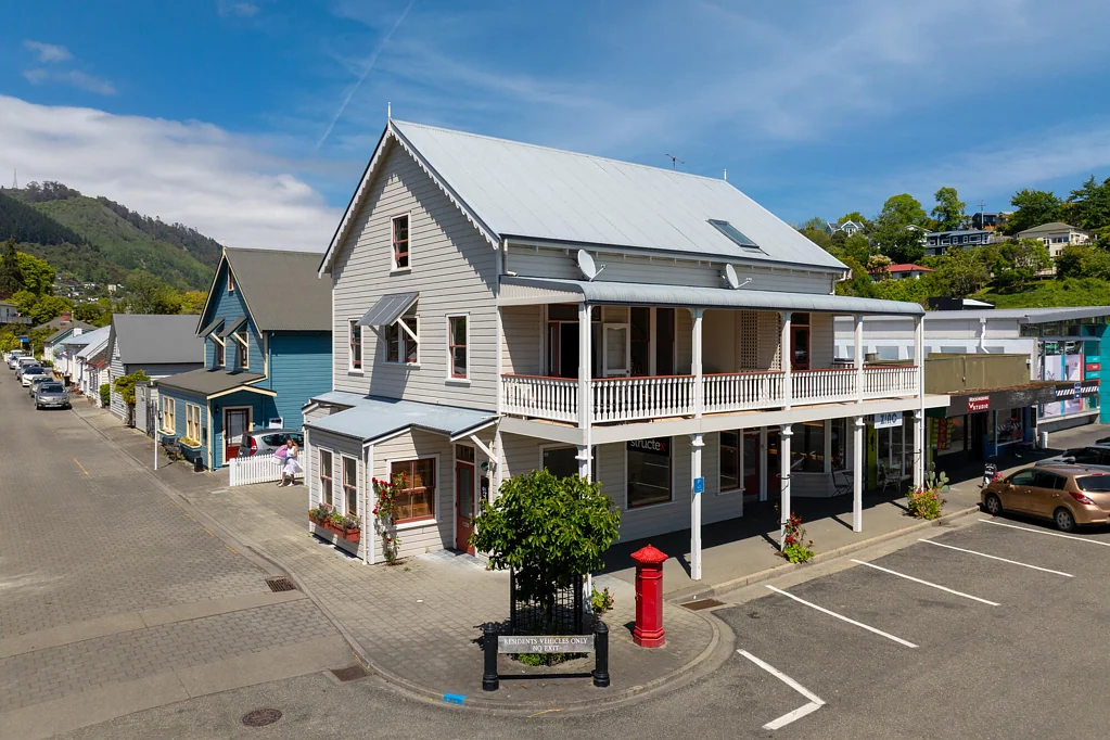 Nelson City 2Moenga Iconic South Street Living - Character, Income & Innerâ€'City Ease