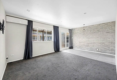 Move In and Enjoy!!!