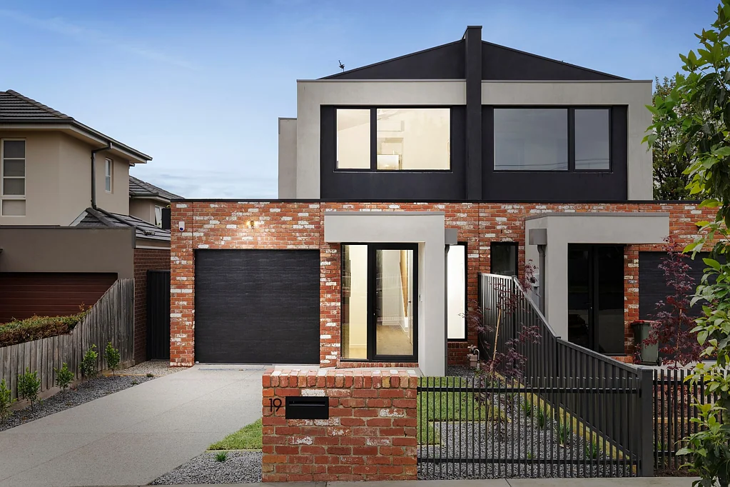 19 Creswell Avenue, Airport West, VIC 3042