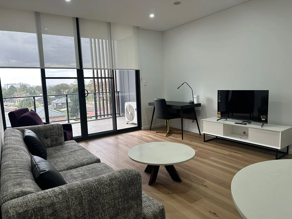 Fully Furnished, Short Term Welcome