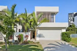 1062B Lakeview Terrace, Benowa