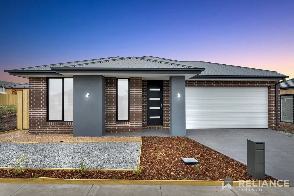 14 Tatarian Road, Sunbury, VIC 3429