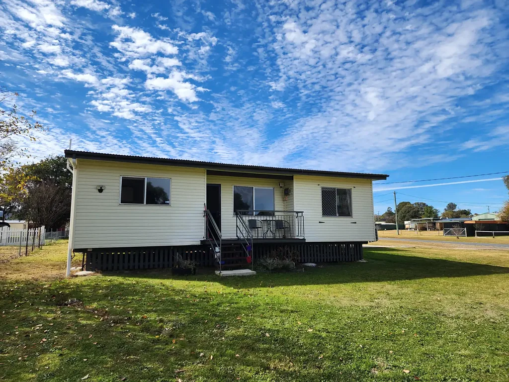 Wallangarra 3ਬੈੱਡਰੂਮ RELAXED SMALL TOWN LIVING