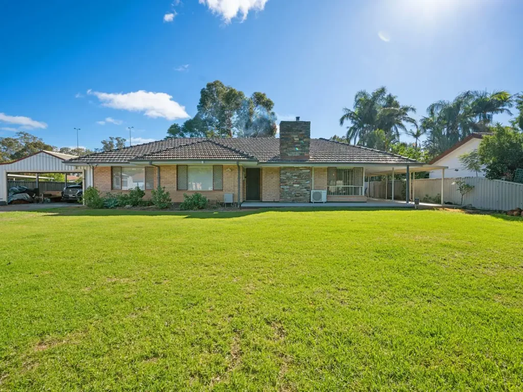 Armadale 3બેડરૂમ Freshly Renovated Family Home on Spacious Block