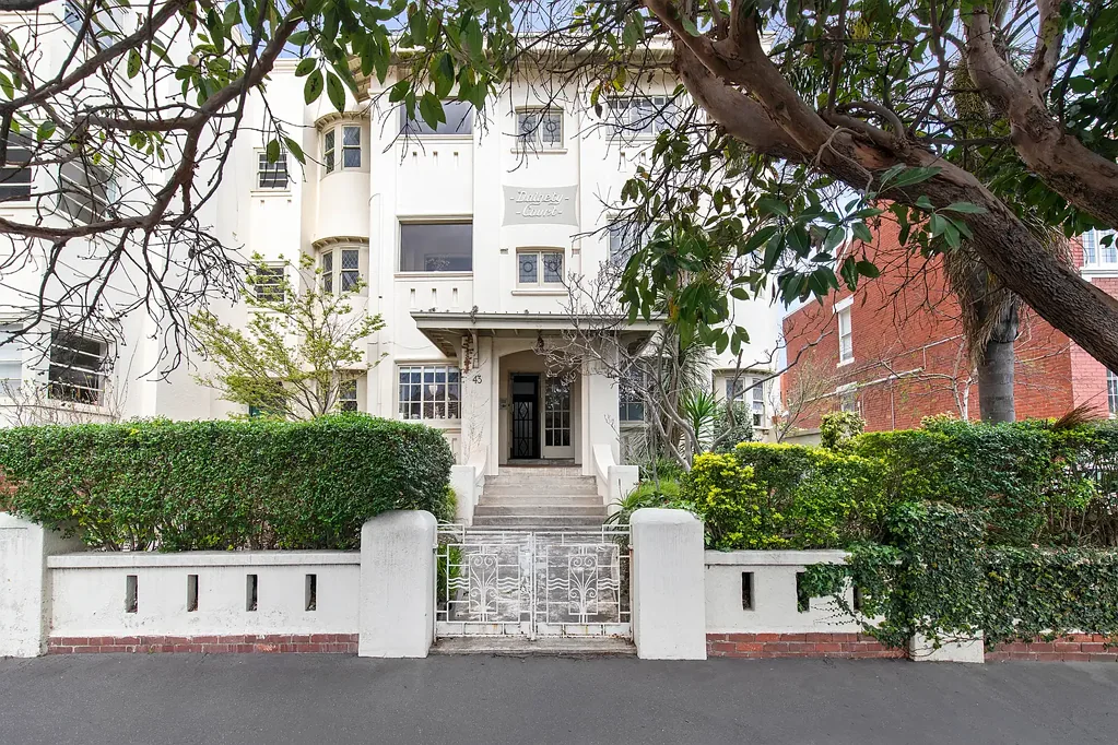 1/43 Dalgety Street, St Kilda, VIC 3182