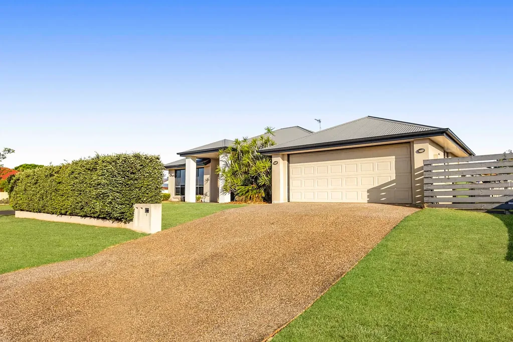 1 Garvan Court, Highfields, QLD 4352