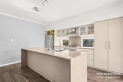 20 Whitehart Entrance, Aveley, WA 6069, 4 Bedrooms, 2 Bathrooms, House