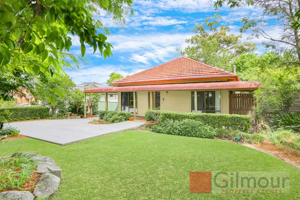 Baulkham Hills 4ਬੈੱਡਰੂਮ Charm & Character !