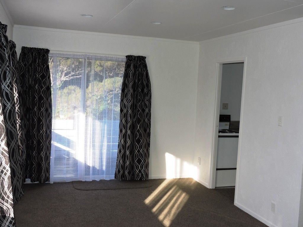 1/19 Cresta Avenue, Beach Haven, Auckland - North Shore, 2 habitaciones, 1 baños