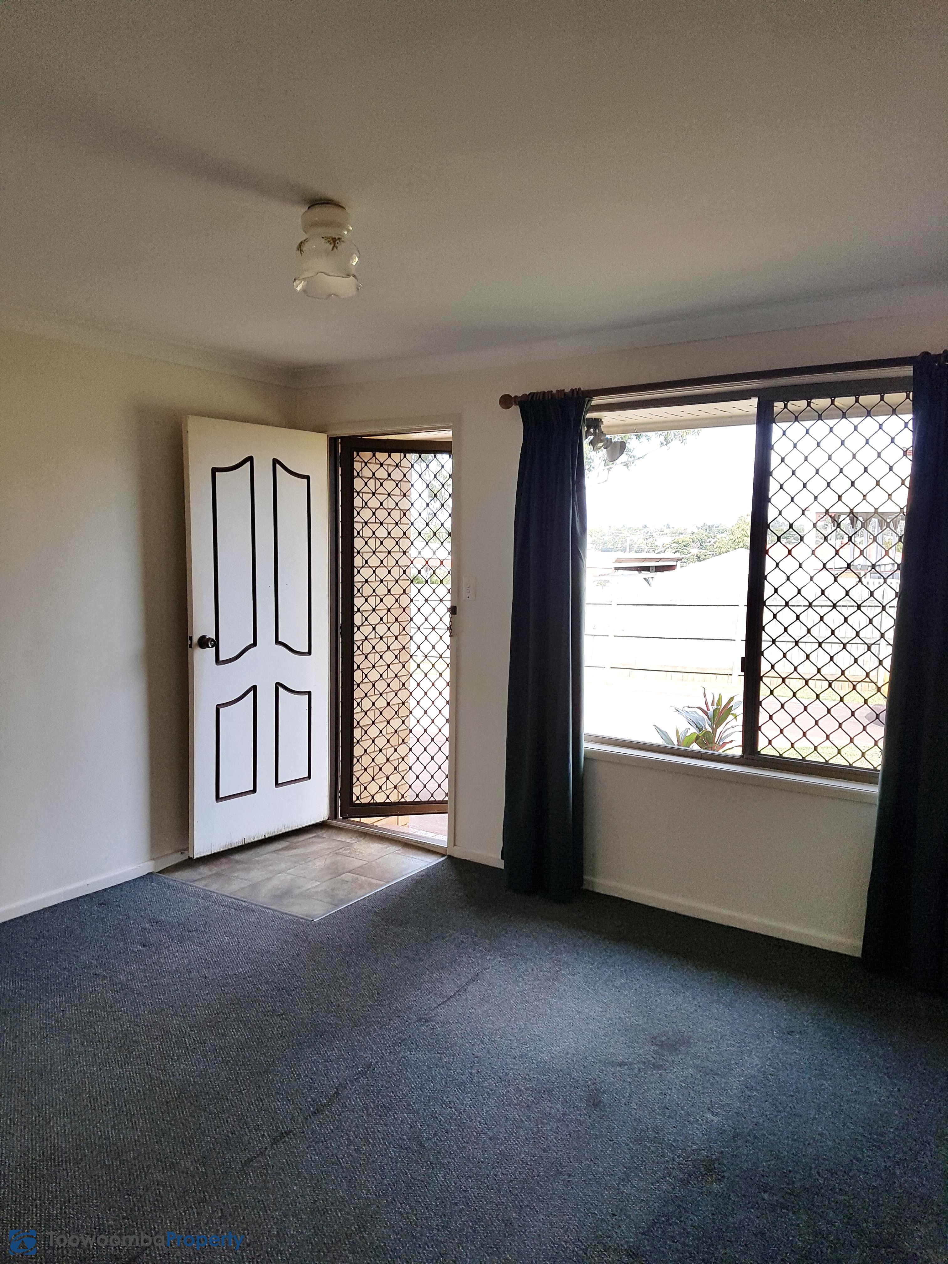 GARUA BUILDING UNITS 53A HOLBERTON ST, ROCKVILLE QLD 4350, 0 રૂમ, 0 બાથરૂમ, House