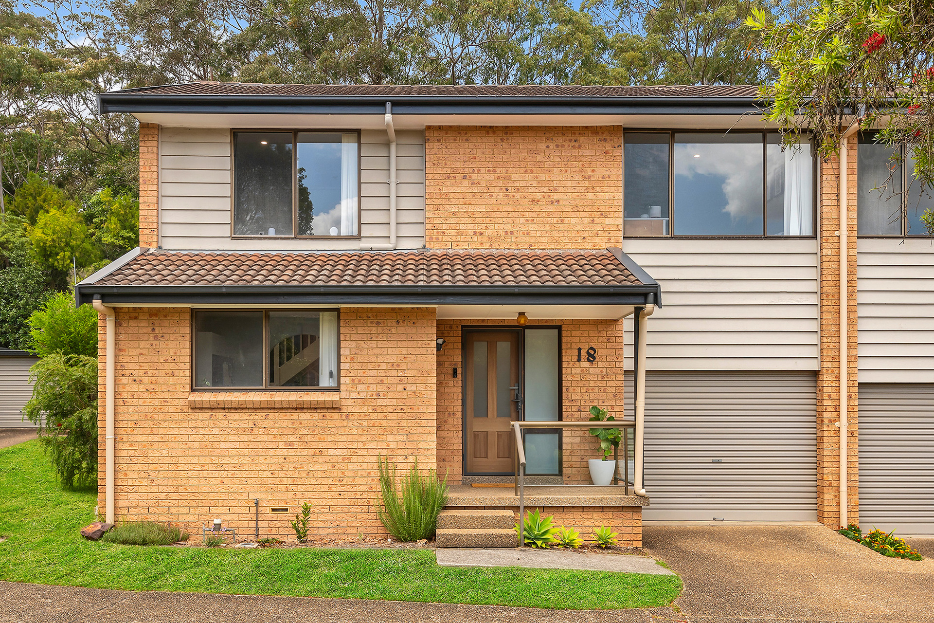 GREVILLEA UNIT 18 41 BOTTLE FOREST RD, HEATHCOTE NSW 2233, 0房, 0浴, Townhouse