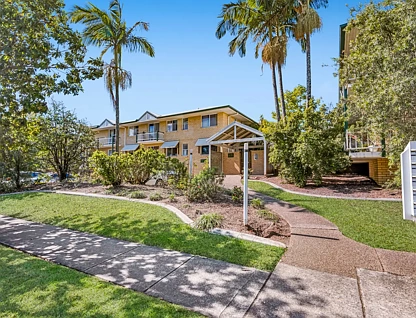 28/22-26 Warren Street, St Lucia, QLD 4067, 2房, 1浴, 排房