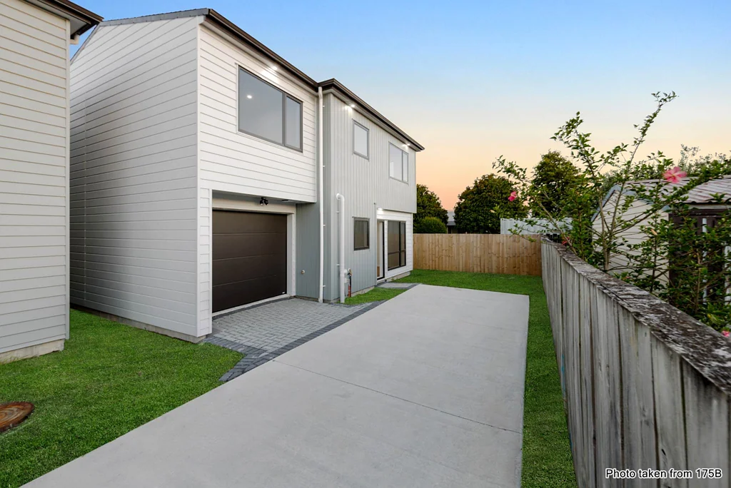 Papakura 3房  Modern Standalone Freehold Living in Papakura