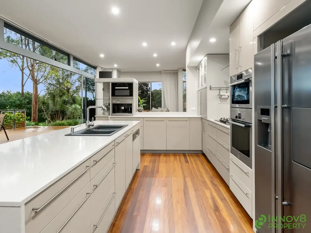 4 Springbook Court, Cashmere, QLD 4500