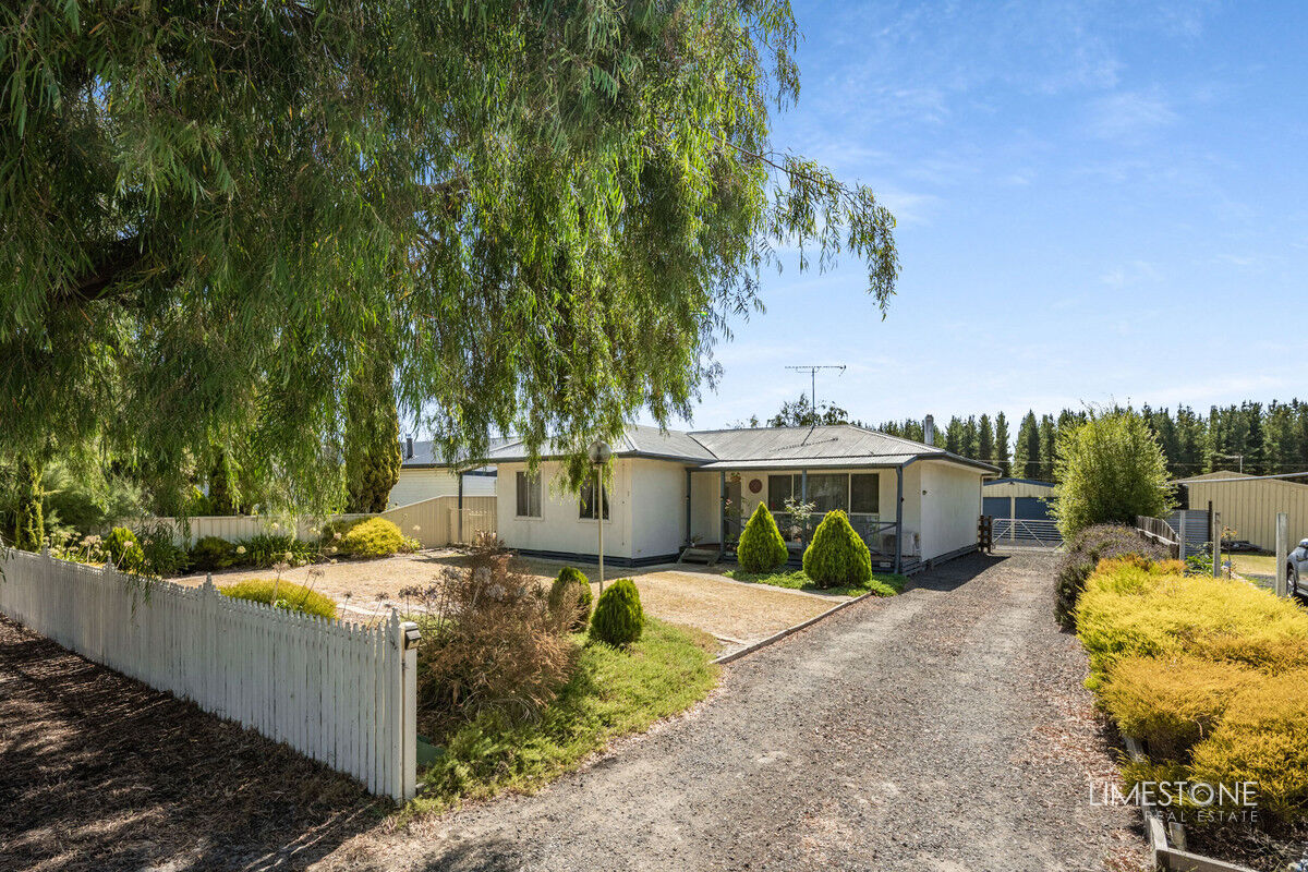 9 O'LOUGHLIN ST, NANGWARRY SA 5277, 0 Kuwarto, 0 Banyo, House