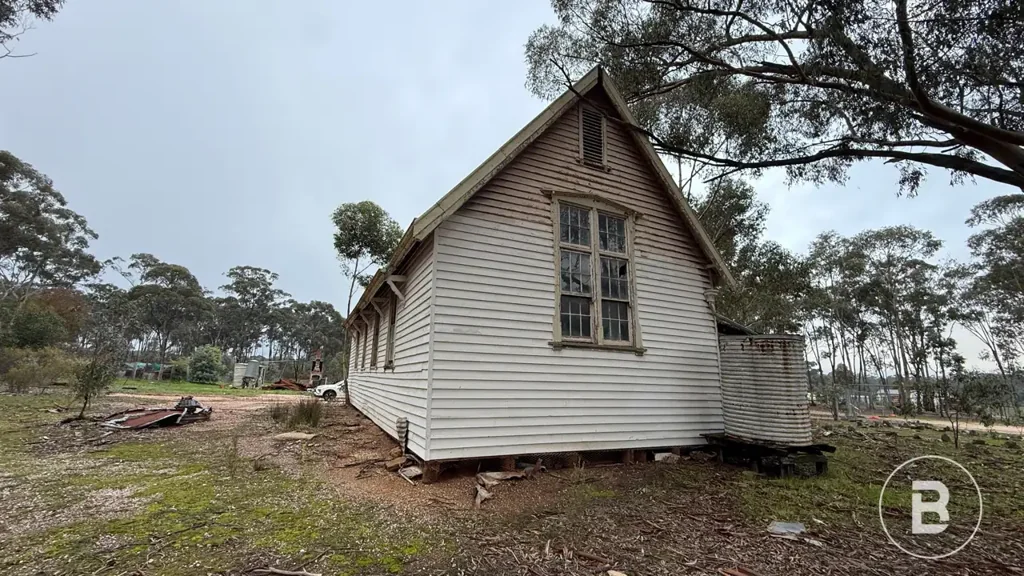 Goldsborough 1房  GOLD!!! Looking for a Goldfields project? You May Just Have Found It...Old school Circa 1882 LOVE REQUIRED