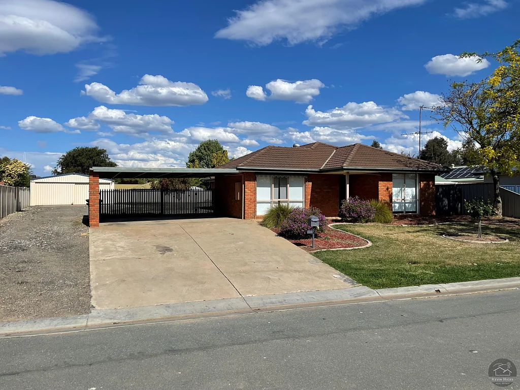 23 Illawarra Crescent, Kialla, VIC 3631