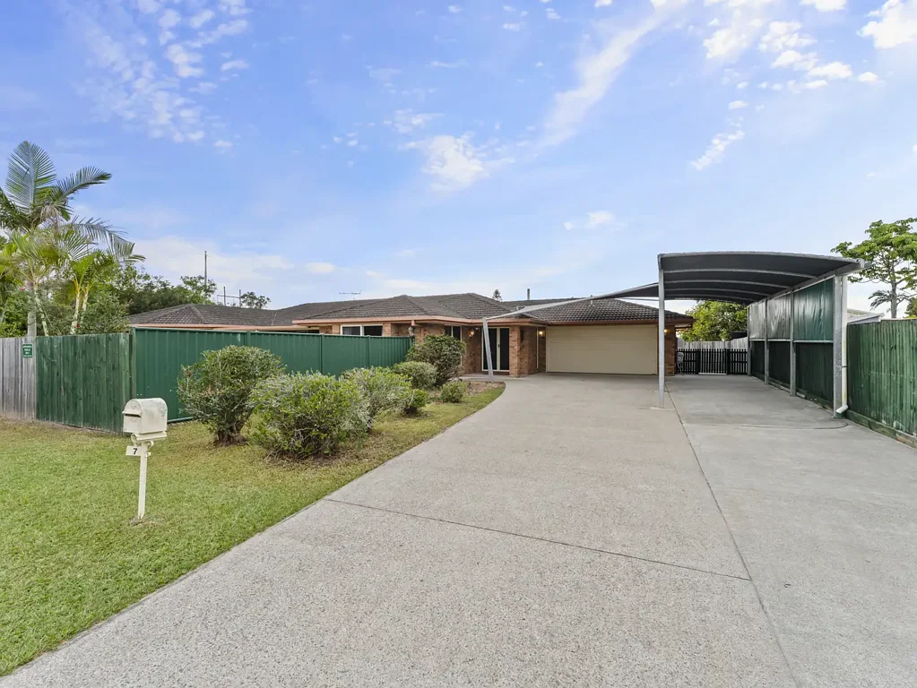 7 Troon Court, Cornubia, QLD 4130