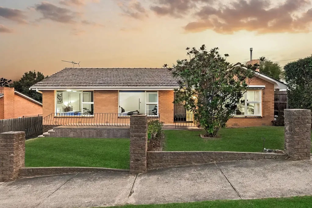 167 Mount Pleasant Road, Highton, VIC 3216