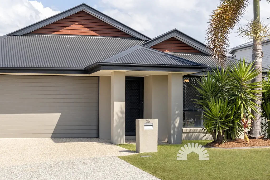 Narangba 4 Bedroom Family-Ready Living in Narangba Heights