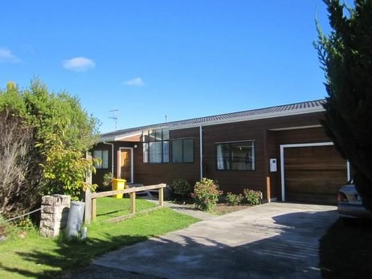 47 Cedar Drive, Paraparaumu Beach, Kapiti Coast, 3 ห้องนอน, 1 ห้องน้ำ