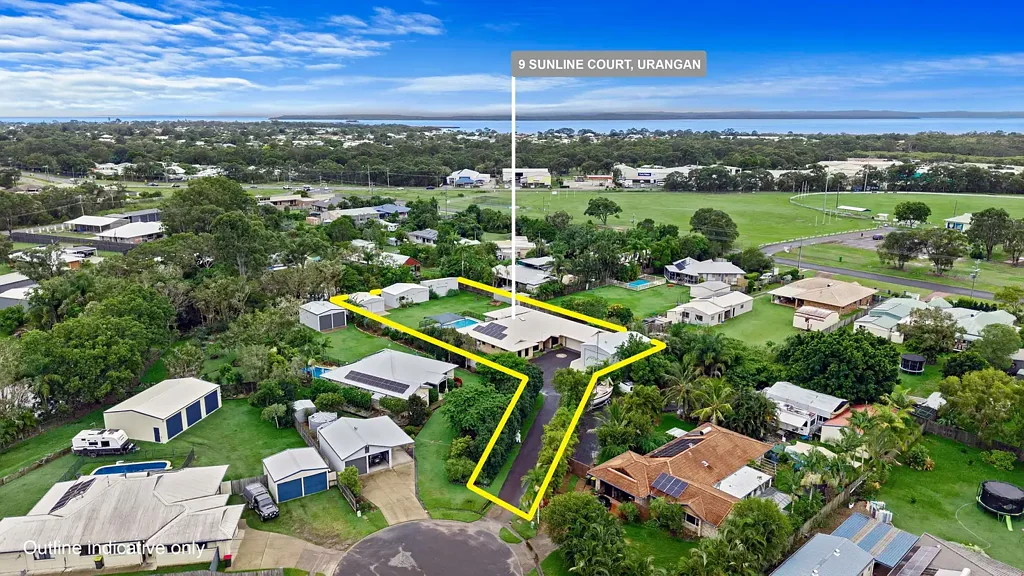 Urangan 4 Bedroom HUGE FAMILY HOME - ROOM FOR ALL THE TOYS!