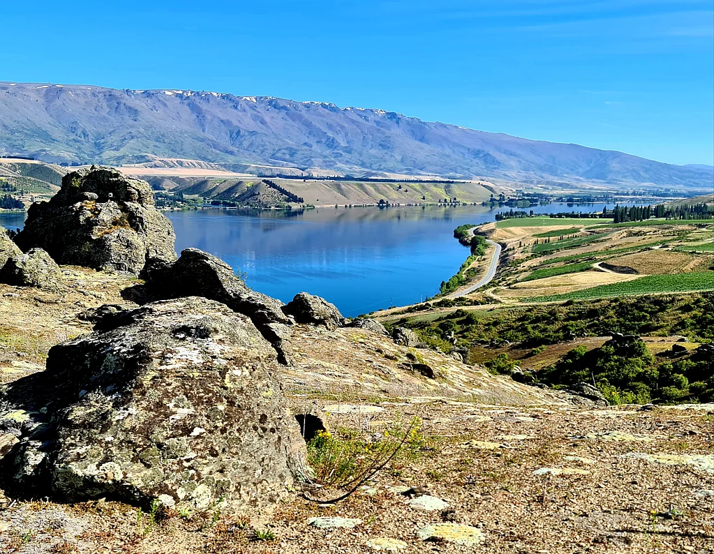 Cromwell Elevated and Outstanding - Central Otago