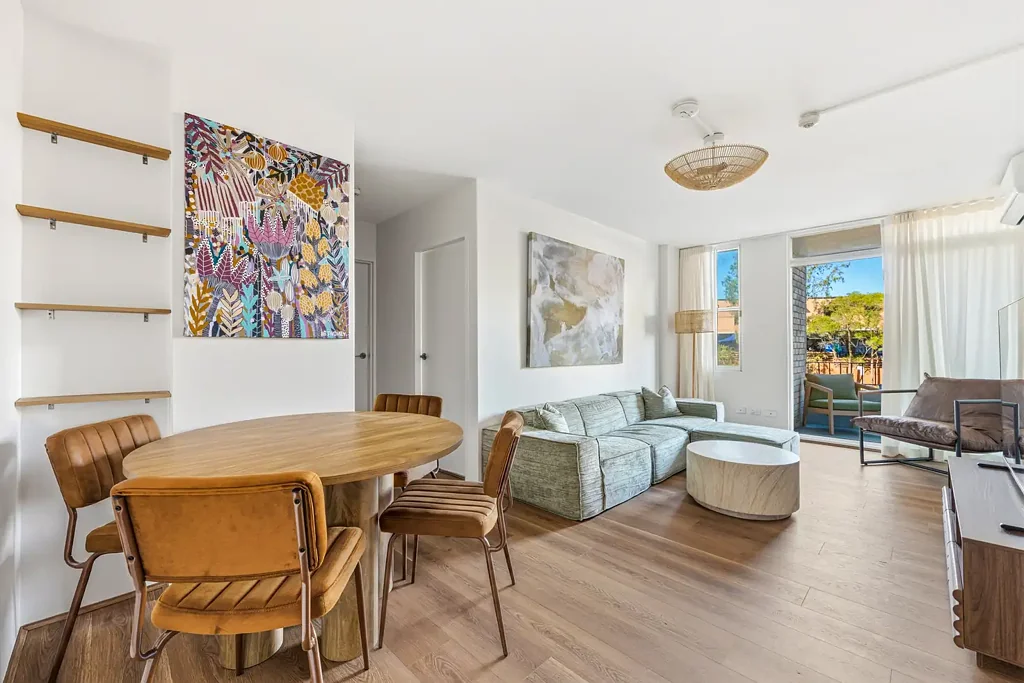 Fully Furnished Newly Renovated One-Bedroom Apartment in the Heart of Mosman