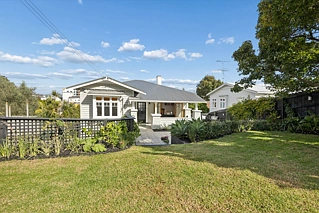 18 Quadrant Road, Onehunga, Auckland City