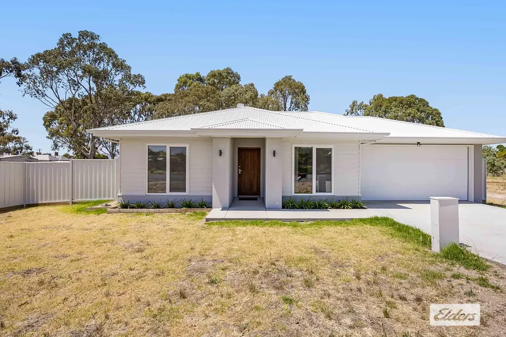 12 Thomas Street, Ararat, VIC 3377