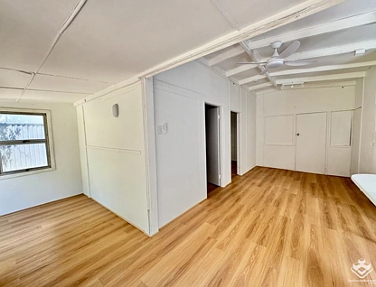 37 Stevens Street, Southport, Gold Coast, 5 રૂમ, 2 બાથરૂમ, House