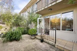 2/663 Inkerman Rd, Caulfield North