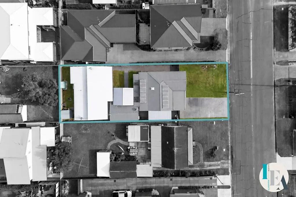 Lake Illawarra 5Zimmer Two homes plus a home office!
