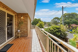 2/12 Farnell Road, Woy Woy