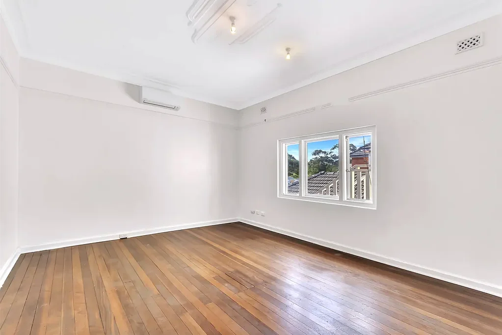Fun & Quirky 2 Bedroom Apartment on Scarborough Beach Road