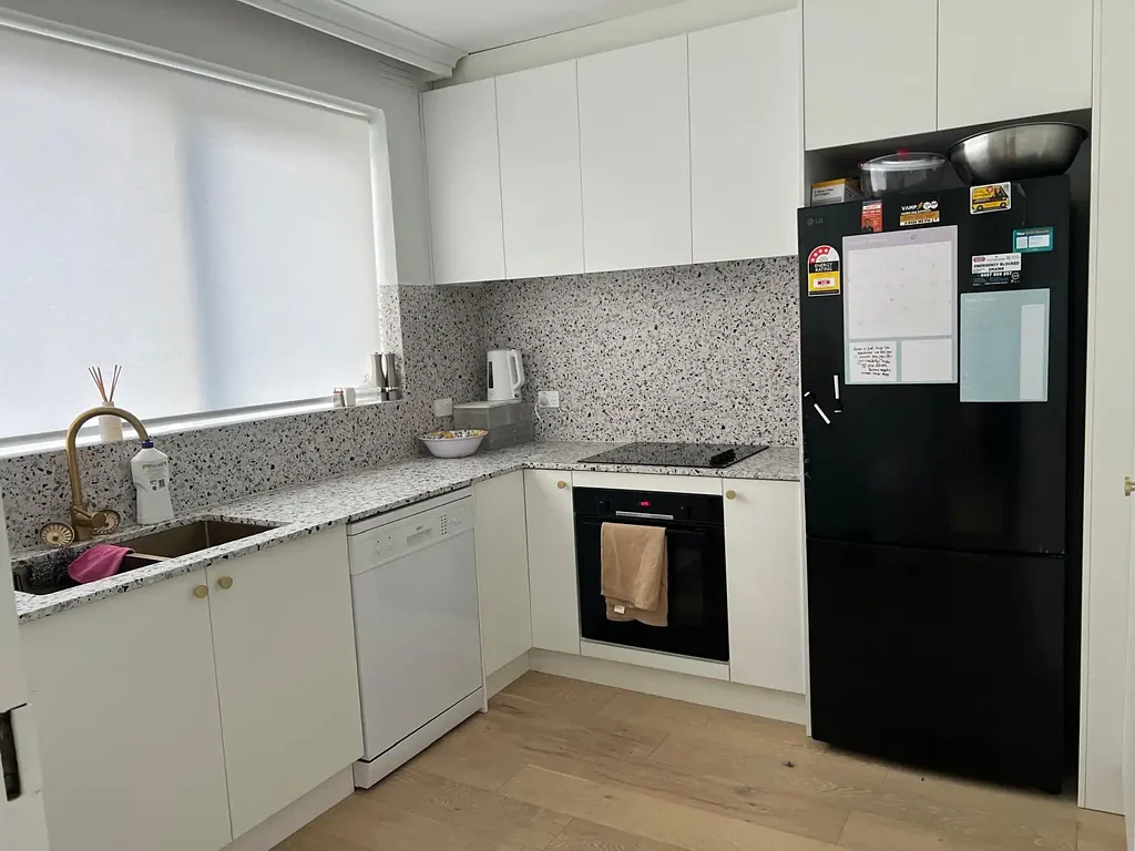 Fully Furnished 2 Bedroom Unit