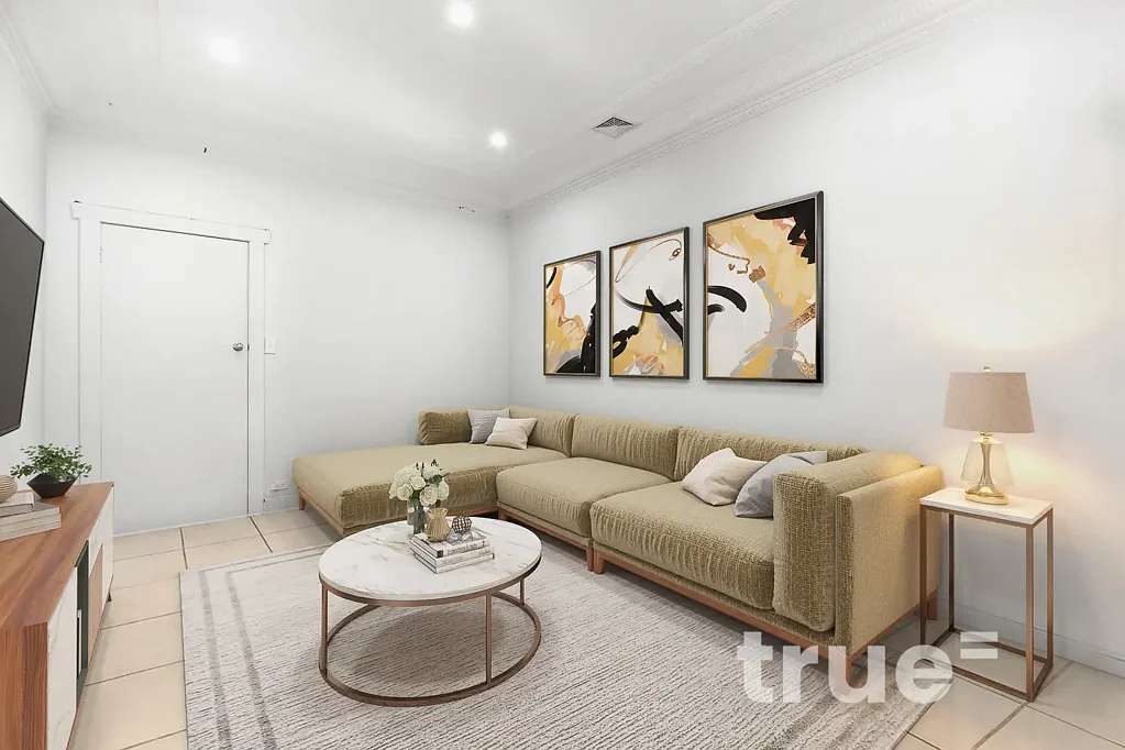 SPACIOUS APARTMENT IN IDEAL LOCATION